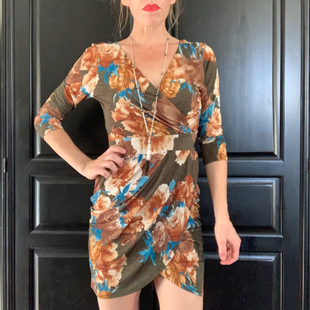 ‼️ELLE CLO Mini Wrap Dress‼️